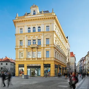 Ventana Otel Prag