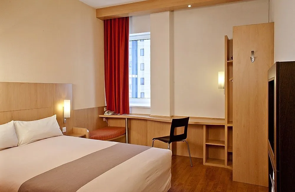 Hotel ibis Kiev City Center